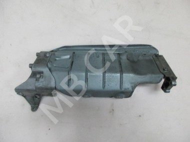 Кронштейн корпуса воздушного фильтра MERCEDES-BENZ C-класс W203/S203/CL203 (2000 - 2004) — Разборка Мерседес