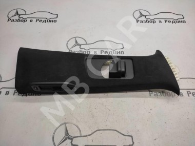 Накладка средней стойки MERCEDES-BENZ GLS-класс X166 (2015 - 2019) — Разборка Мерседес