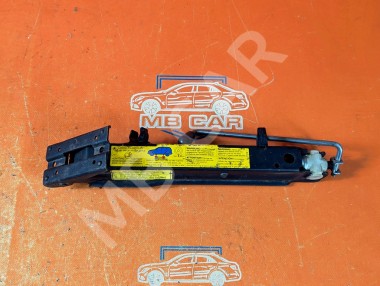 Домкрат MERCEDES-BENZ M-класс W163 (1997 - 2001) &mdash; Разборка Мерседес