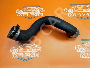 Патрубок интеркулера MERCEDES-BENZ C-класс W204/S204 (2006 - 2011) — Разборка Мерседес