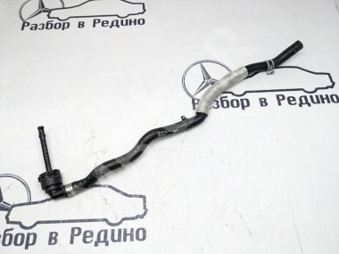 Трубка вентиляции расширительного бака MERCEDES-BENZ CLA-класс C118/X118 (2019 - 2023) — Разборка Мерседес