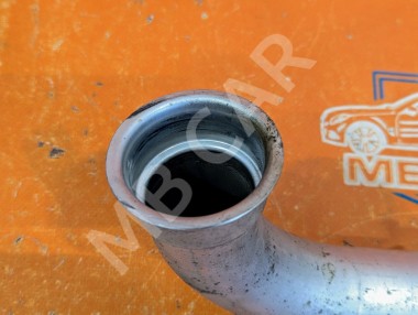 Патрубок интеркулера MERCEDES-BENZ E-класс W213/S213/C238/A238 (2016 - 2021) — Разборка Мерседес