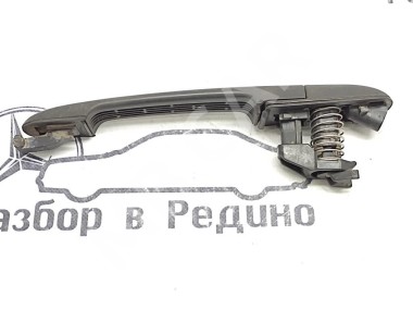 Ручка двери наружняя MERCEDES-BENZ Vito W638 (1996 - 2003) — Разборка Мерседес