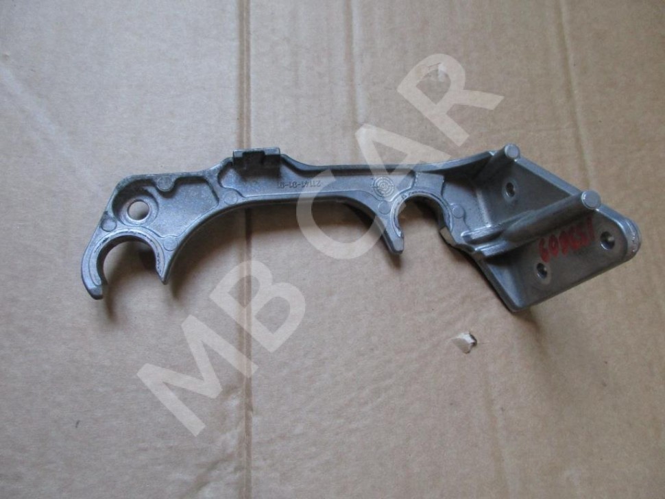 Кронштейн корпуса воздушного фильтра MERCEDES-BENZ E-класс W212/S212/C207/A207 (2009 - 2013) фото 1 — Разборка Мерседес