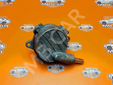 Насос вакуумный MERCEDES-BENZ Sprinter W901-905 (1995 - 2006) — Разборка Мерседес