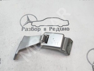 Петля двери MERCEDES-BENZ V-класс W447 рестайлинг (2019 - 2025) — Разборка Мерседес