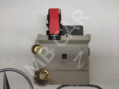 Блок предохранителей MERCEDES-BENZ S-класс W220 рестайлинг (2002 - 2005) — Разборка Мерседес