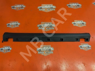 Порог пластиковый правый MERCEDES-BENZ M-класс W164 (2005 - 2008) — Разборка Мерседес