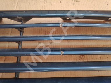 Решетка радиатора MERCEDES-BENZ G-класс W463 рестайлинг 2 (2008 - 2012) — Разборка Мерседес