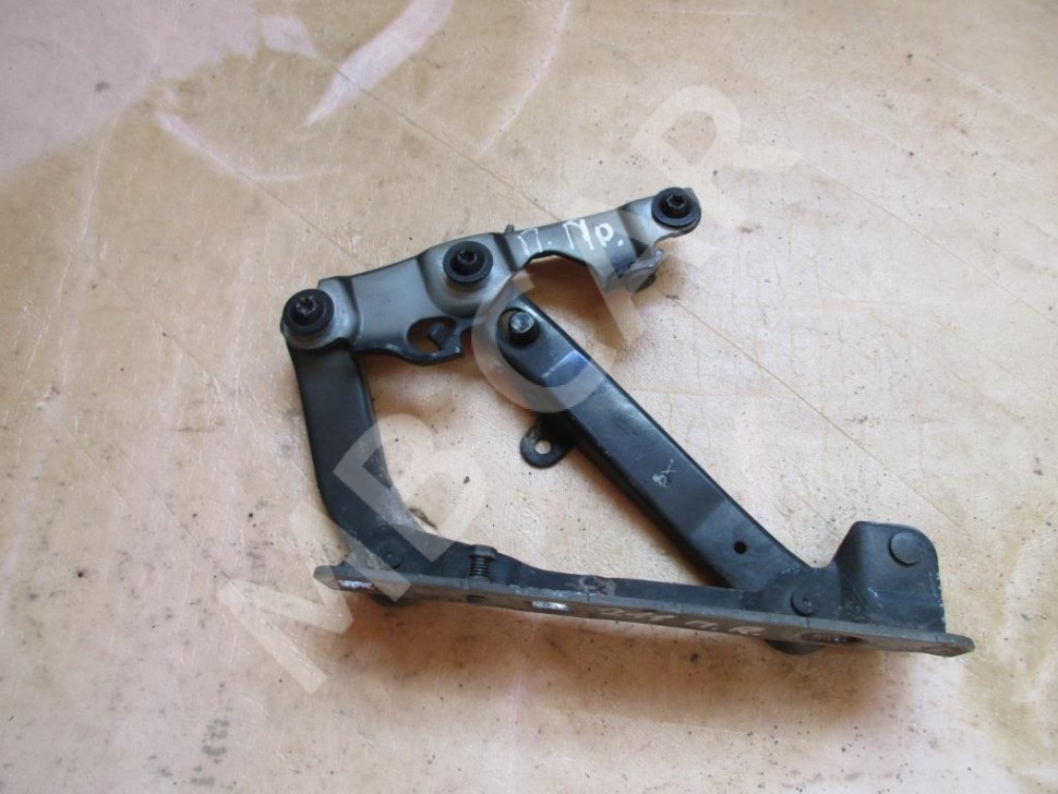 Петля капота MERCEDES-BENZ E-класс W211/S211 рестайлинг (2006 - 2009) фото 1 — Разборка Мерседес