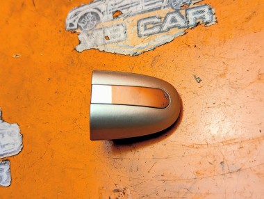 Крышка ручки двери MERCEDES-BENZ A-класс W168 рестайлинг (2001 - 2004) A 170 1.7 AT (95 л.с.) &mdash; Разборка Мерседес