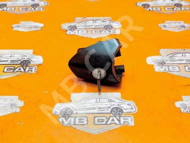 Личинки дверей MERCEDES-BENZ C-класс W204/S204/С204 рестайлинг (2011 - 2015) &mdash; Разборка Мерседес