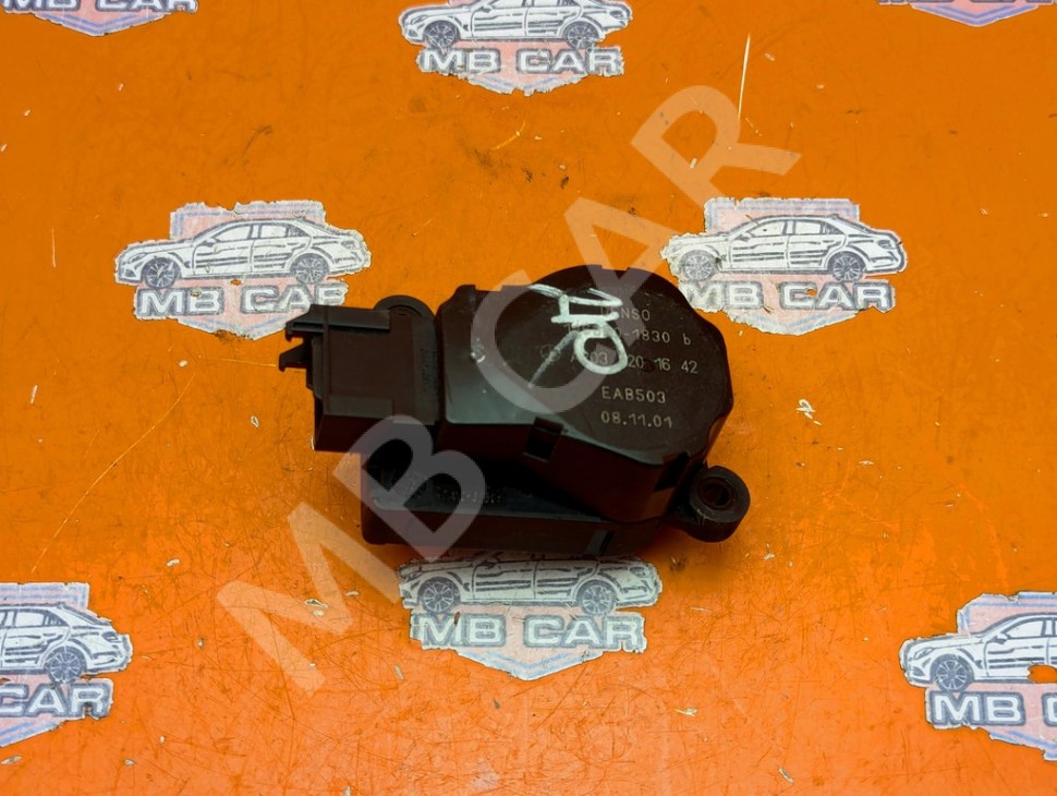 Сервоприводы печки MERCEDES-BENZ M-класс W163 рестайлинг (2001 - 2005) фото 1 &mdash; Разборка Мерседес