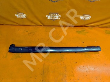 Порог пластиковый левый MERCEDES-BENZ S-класс W220 (1998 - 2005) — Разборка Мерседес