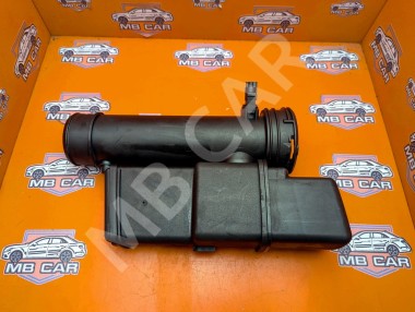 Патрубок интеркулера MERCEDES-BENZ E-класс W211/S211 (2002 - 2006) — Разборка Мерседес