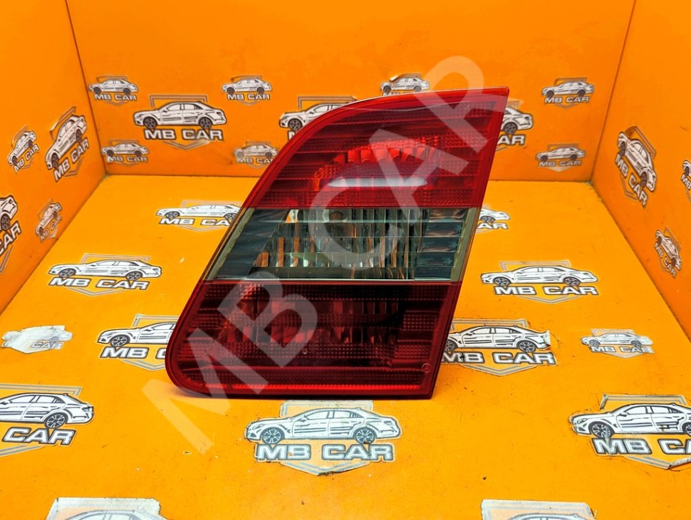 Фонарь крышки багажника MERCEDES-BENZ B-класс W245 (2005 - 2009) фото 1 &mdash; Разборка Мерседес