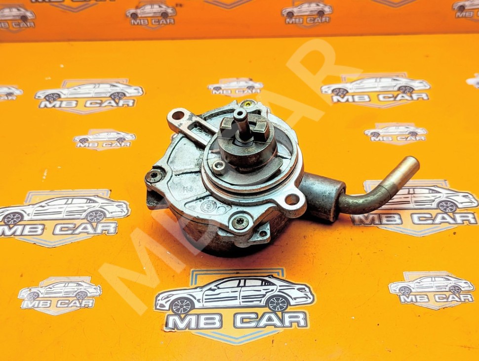 Насос вакуумный MERCEDES-BENZ E-класс W210/S210 рестайлинг (1999 - 2003) фото 1 — Разборка Мерседес