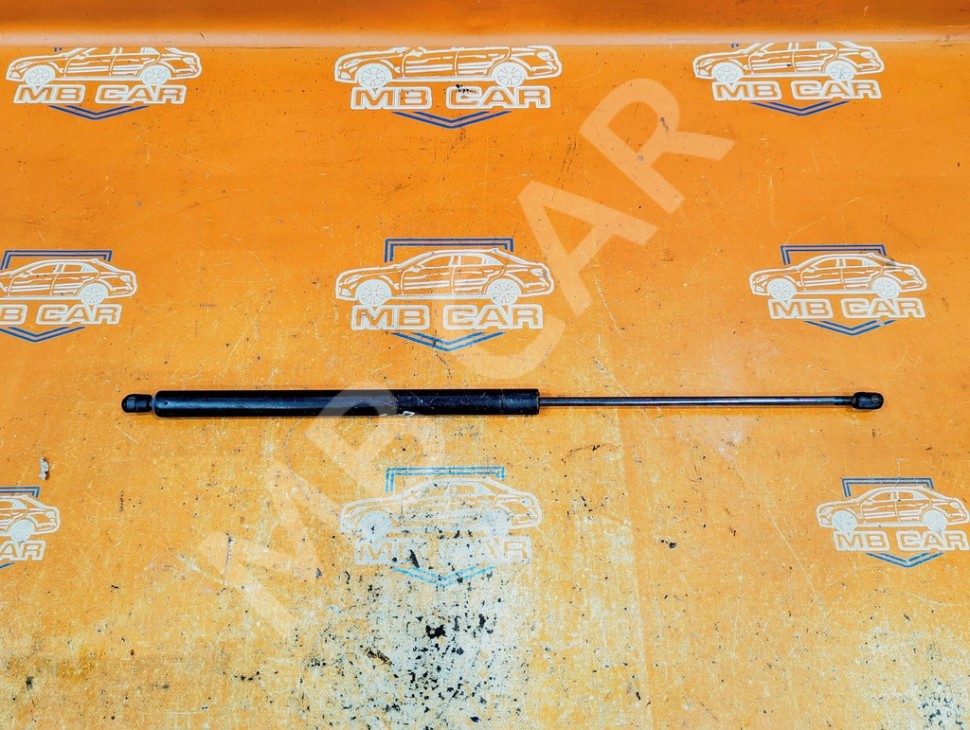 Амортизатор крышки багажника MERCEDES-BENZ Vito W638 (1996 - 2003) фото 1 &mdash; Разборка Мерседес