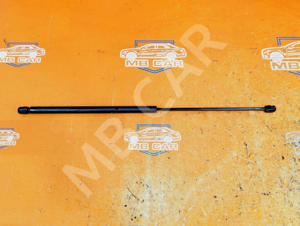 Амортизатор капота MERCEDES-BENZ E-класс AMG W211/S211 (2002 - 2006) фото 1 &mdash; Разборка Мерседес