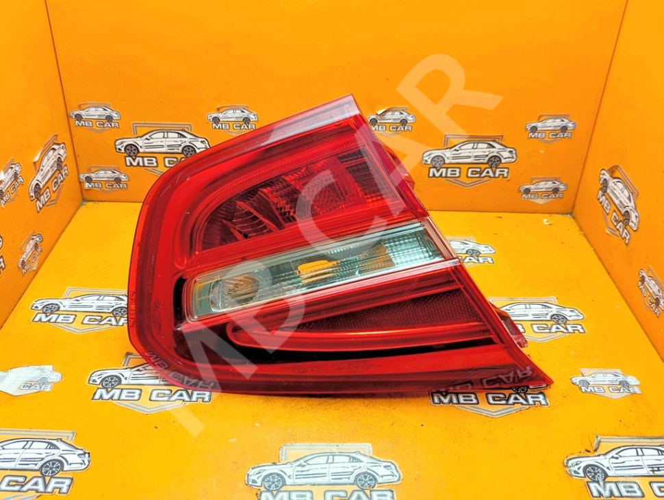 Фонарь крышки багажника MERCEDES-BENZ GLA-класс X156 (2013 - 2017) фото 1 &mdash; Разборка Мерседес