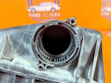 Корпус воздушного фильтра MERCEDES-BENZ V-класс W638/W639 (1996 - 2003) V 220 2.1 D AT (122 л.с.) &mdash; Разборка Мерседес