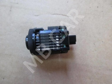 Датчик температуры MERCEDES-BENZ E-класс W212/S212/C207/A207 рестайлинг (2013 - 2016) — Разборка Мерседес