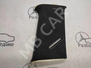 Накладка задней стойки MERCEDES-BENZ GLS-класс X166 (2015 - 2019) — Разборка Мерседес