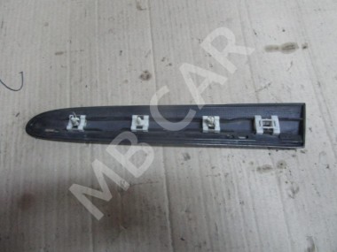 Молдинг крыла правый MERCEDES-BENZ CLK-класс C209/A209 (2002 - 2005) — Разборка Мерседес
