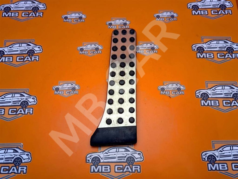 Накладка педали AMG MERCEDES-BENZ C-класс AMG W205/S205/C205/A205 (2014 - 2018) фото 1 — Разборка Мерседес