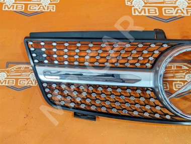 Решетка радиатора MERCEDES-BENZ M-класс W164 (2005 - 2008) — Разборка Мерседес