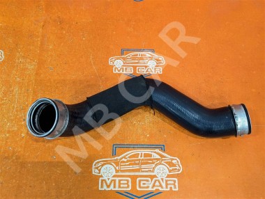 Патрубок интеркулера MERCEDES-BENZ E-класс W211/S211 рестайлинг (2006 - 2009) — Разборка Мерседес