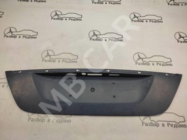 Накладка крышки багажника MERCEDES-BENZ E-класс W211/S211 (2002 - 2006) — Разборка Мерседес