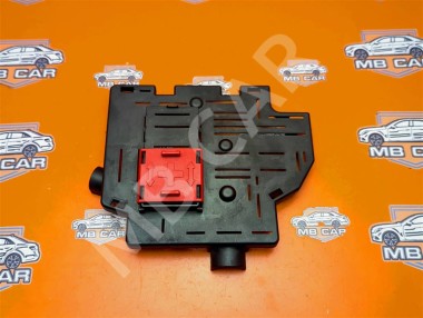 Крышка блока предохранителей MERCEDES-BENZ GLE-класс V167 (2018 - 2024) — Разборка Мерседес