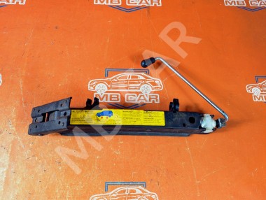 Домкрат MERCEDES-BENZ M-класс W163 (1997 - 2001) — Разборка Мерседес