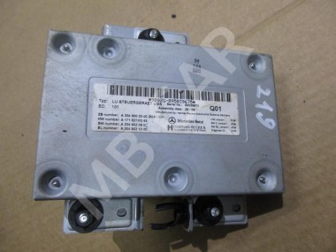 Блок мультимедиа MERCEDES-BENZ CLS-класс C219 рестайлинг (2008 - 2010) — Разборка Мерседес