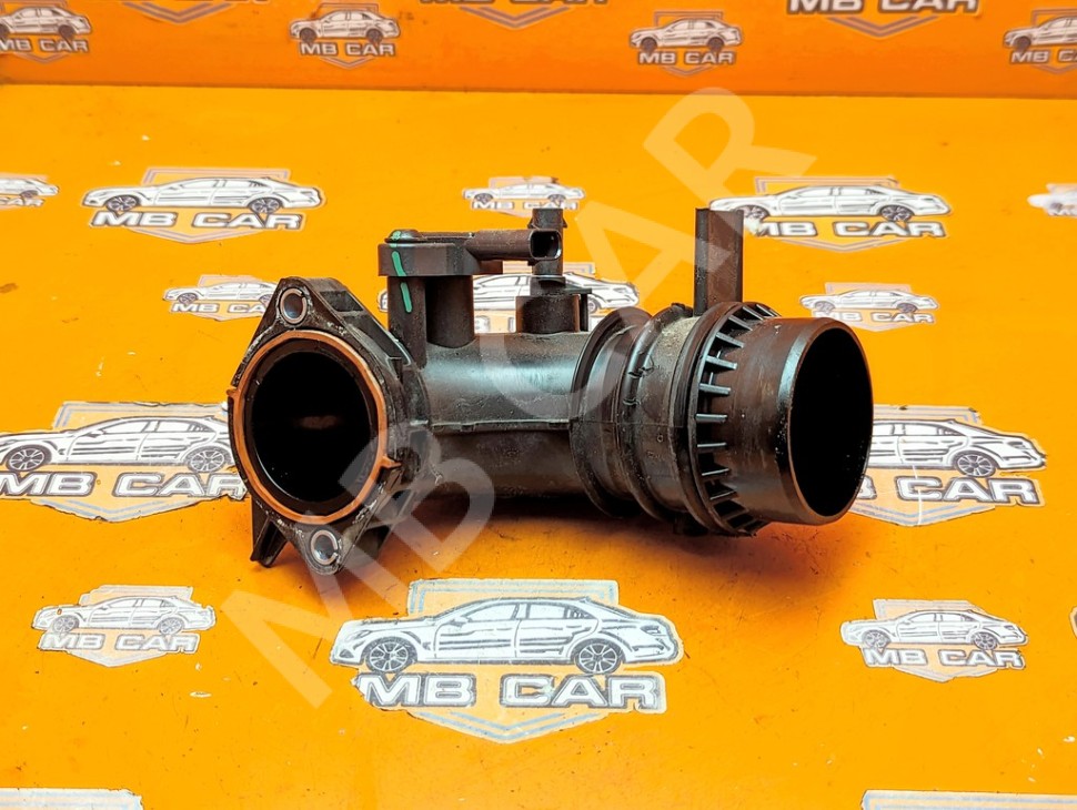 Фланец MERCEDES-BENZ GLA-класс H247 (2019 - 2023) фото 1 &mdash; Разборка Мерседес