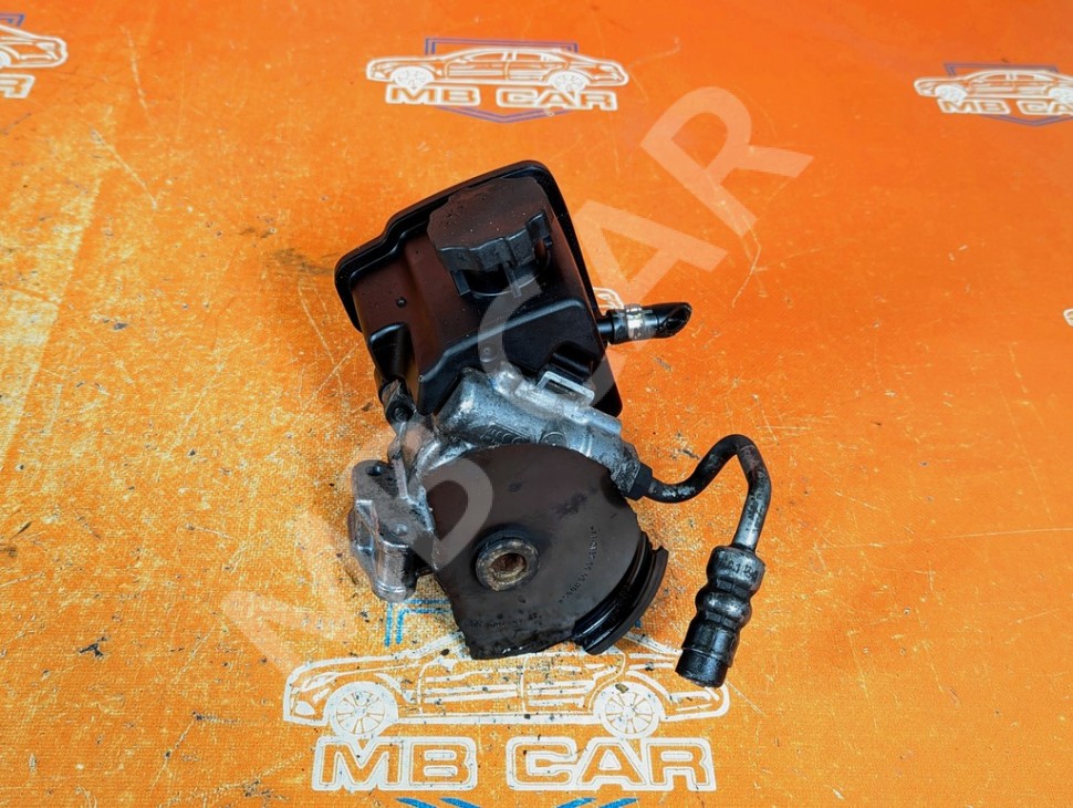 ГУР MERCEDES-BENZ C-класс W204/S204 (2006 - 2011) фото 1 &mdash; Разборка Мерседес