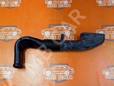 Патрубок воздушный MERCEDES-BENZ E-класс W212/S212/C207/A207 (2009 - 2013) — Разборка Мерседес