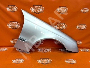 Крыло переднее правое MERCEDES-BENZ E-класс W211/S211 (2002 - 2006) — Разборка Мерседес