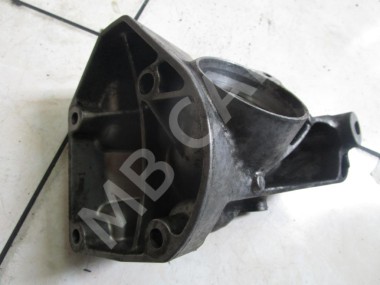 Лапа левая MERCEDES-BENZ E-класс W211/S211 (2002 - 2006) — Разборка Мерседес