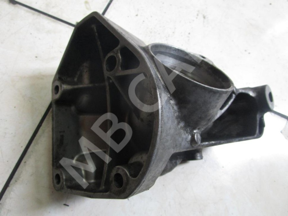 Лапа левая MERCEDES-BENZ E-класс W211/S211 (2002 - 2006) фото 1 — Разборка Мерседес