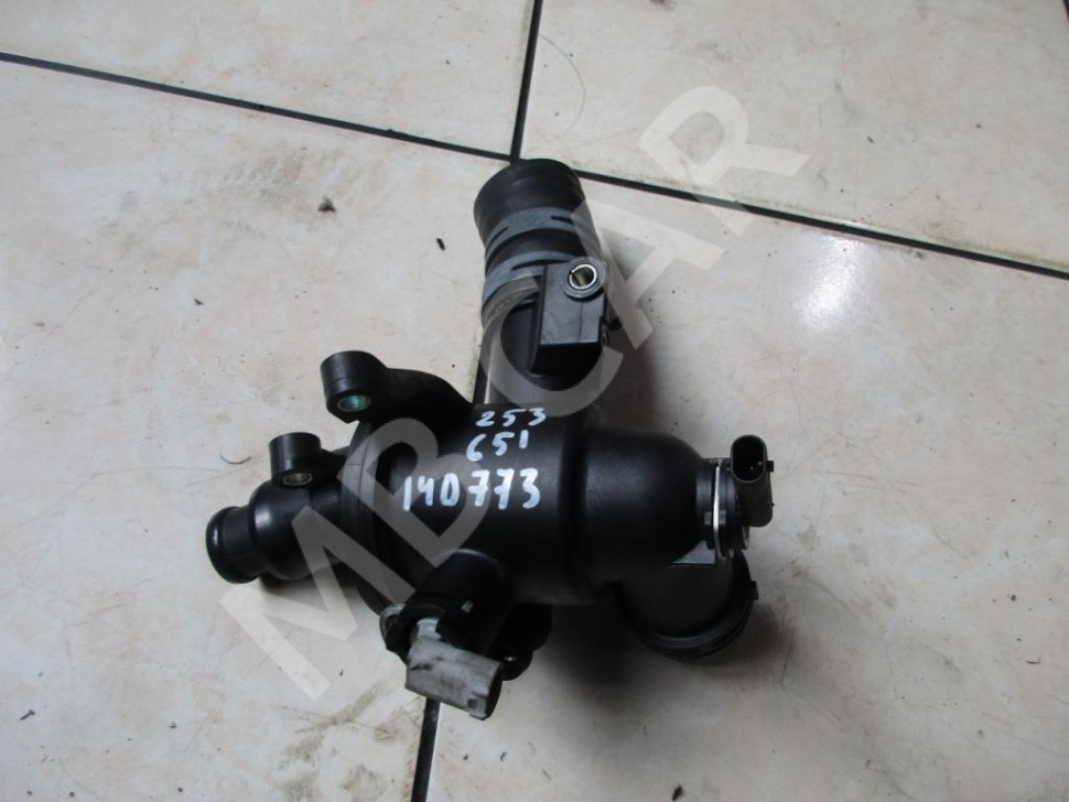 Термостат MERCEDES-BENZ GLC-класс X253 (2015 - 2019) фото 1 — Разборка Мерседес