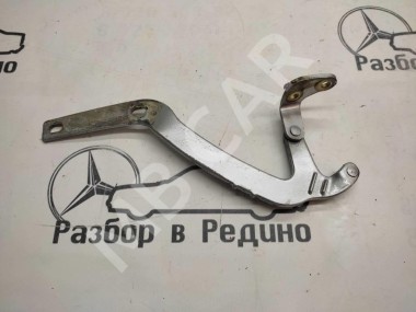 Петля крышки багажника MERCEDES-BENZ E-класс W210/S210 (1995 - 1999) — Разборка Мерседес