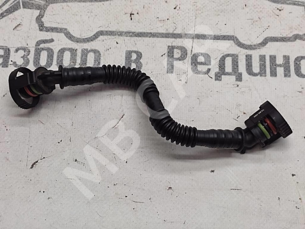 Трубка регенерации MERCEDES-BENZ C-класс W205/S205/C205/A205 рестайлинг (2018 - 2023) фото 1 — Разборка Мерседес