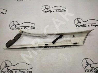 Накладка передней стойки MERCEDES-BENZ M-класс W164 (2005 - 2008) — Разборка Мерседес