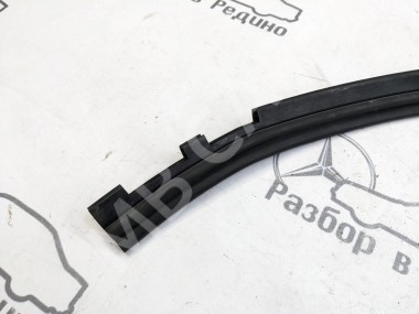 Уплотнитель моторного отсека MERCEDES-BENZ S-класс W220 рестайлинг (2002 - 2005) — Разборка Мерседес