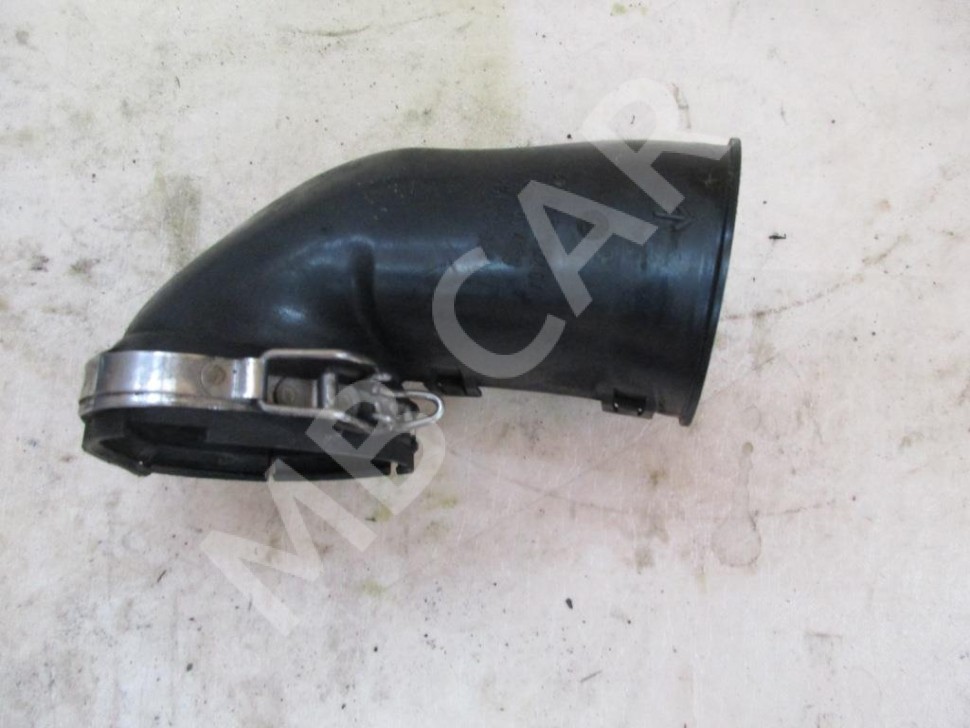 Патрубок воздушный MERCEDES-BENZ M-класс W163 рестайлинг (2001 - 2005) фото 1 — Разборка Мерседес