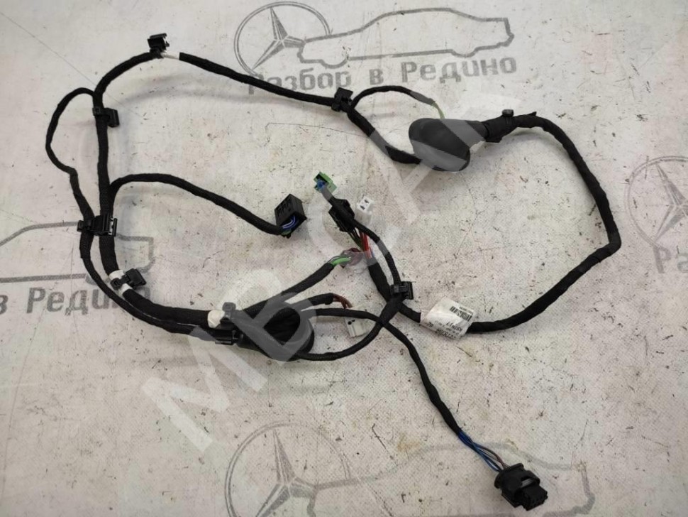 Проводка двери MERCEDES-BENZ V-класс W447 рестайлинг (2019 - 2025) фото 1 — Разборка Мерседес