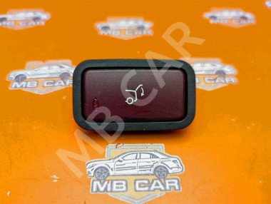 Кнопка закрытия багажника MERCEDES-BENZ M-класс W164 рестайлинг (2008 - 2011) — Разборка Мерседес