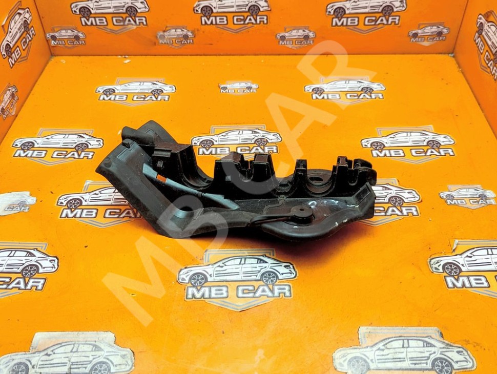 Кронштейн MERCEDES-BENZ S-класс W222/C217/A217 (2013 - 2017) фото 1 &mdash; Разборка Мерседес